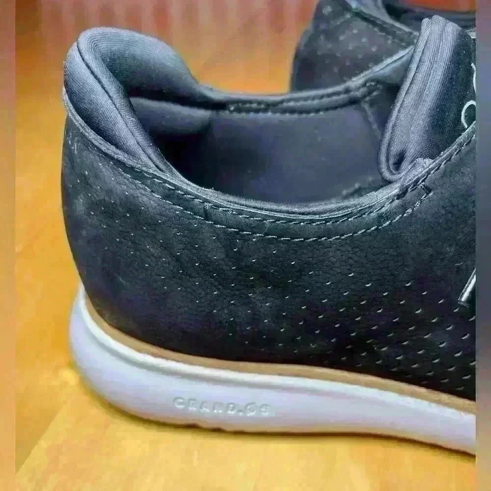 Cole Haan Men’s 2.Zero Grand Laser Wingtip Oxfords 〰️ Lace Up Suede Black 〰️ 10 - Picture 4 of 9